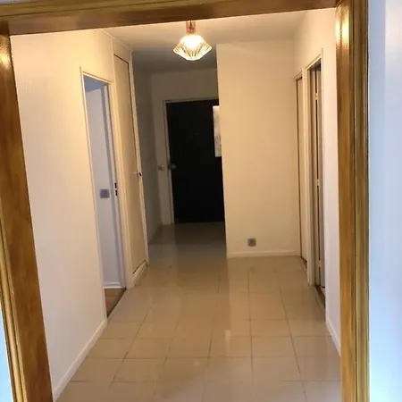 Montparnasse Apartment